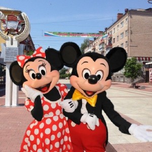 Create meme: Mickey and Minnie mouse in Brjansk 29 Aug 2011