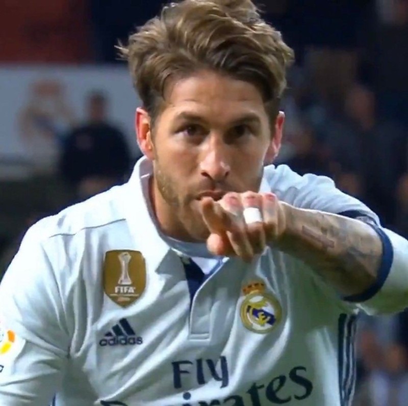 Create meme: sergio ramos, Ramos , Sergio Ramos shows a heart