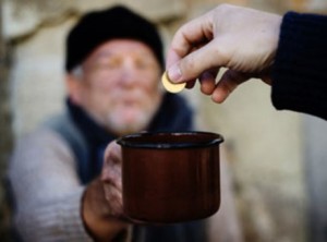 Создать мем: бедность священника, бедность россия, подайте милостыню