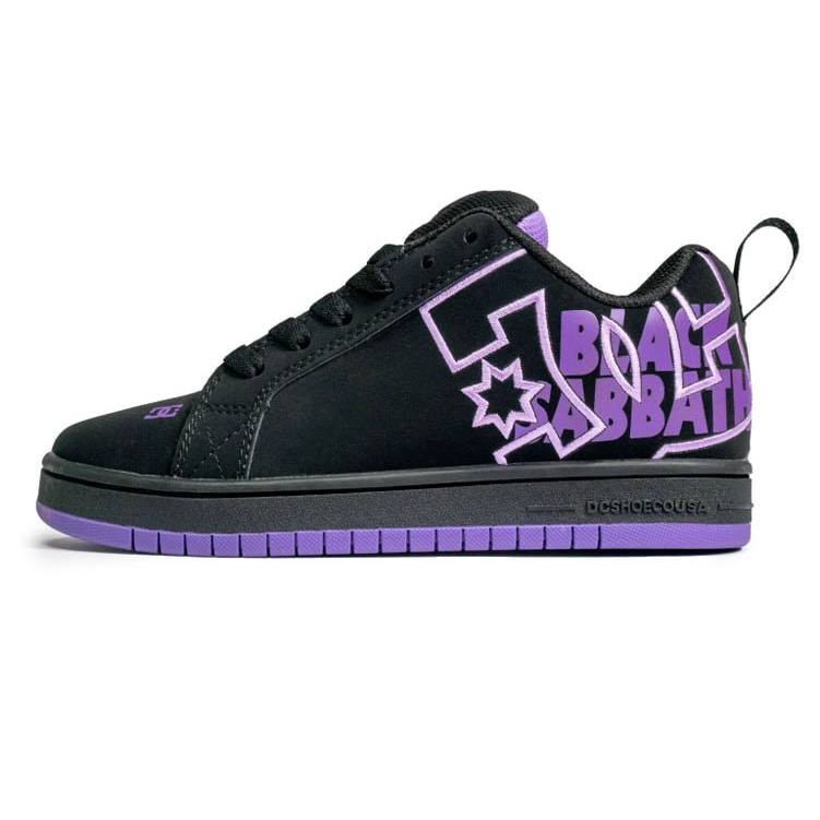 Create meme: sports shoes, purple sneakers, sneakers 