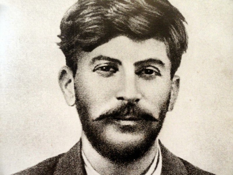 Создать мем: иосиф виссарионович сталин, сталин 1907, сталин иосиф виссарионович в молодости