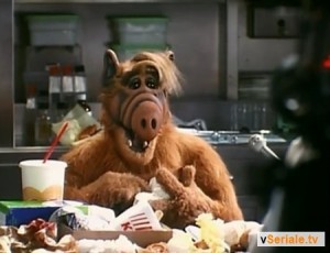 Create meme: Alf eats a cat, alf, Alphas