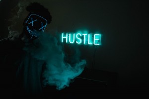 Создать мем: do the hustle, лион - hustle (feat. ar-side, сво, климат, lojaz), неоновая маска обои