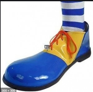 Создать мем: желтые клоунские ботинки, ботинки клоуна, клоунская обувь