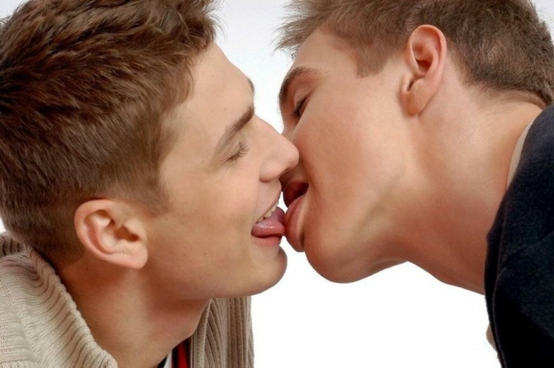 Create meme: triple kiss guys, kiss young guys, kiss the guys
