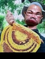 Создать мем: я пчеловод, пчеловодство индонезии, мужчина в очках страшный пчеловод