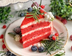 Создать мем: торт красный бархат на новый год, торт красный бархат с конфи, новогодний торт красный бархат
