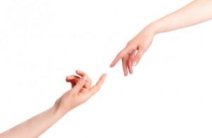 Создать мем: женская рука ладошка вытянутая, руки женщины, пальцы
