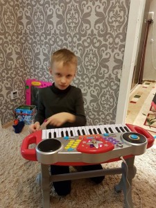 Create meme: children's synthesizer baby go, it's a small music system for home