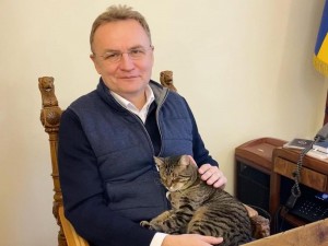 Создать мем: meow cat, вячеслав вегнер кот, кот депутат