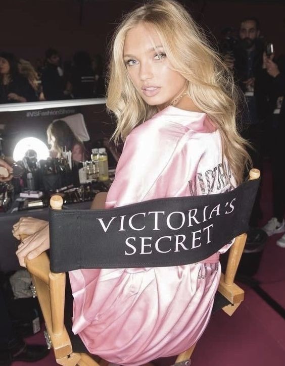 Create meme: victoria’s secret, Model Romy Victoria's Secret, girl 