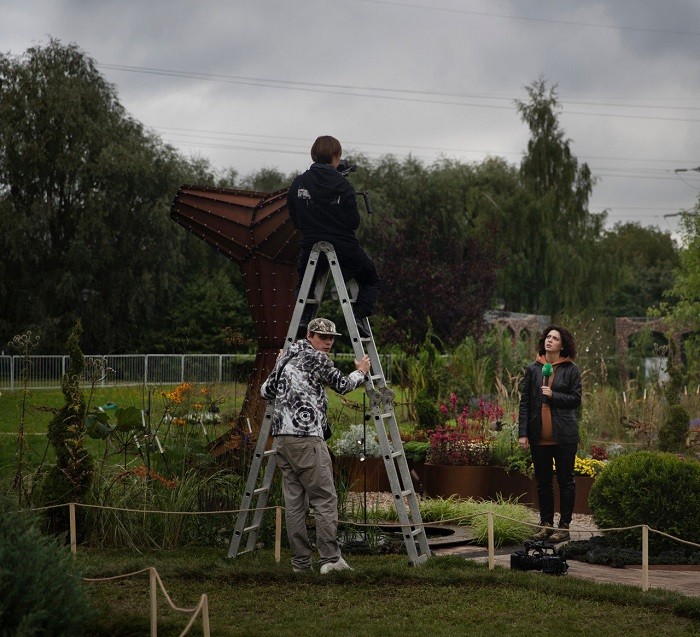 Create meme: ladder-stepladder alum 5309, eiffel 103 stepladder, Artem at the dacha