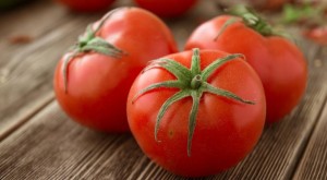 Create meme: red tomato, tomato, tomatoes