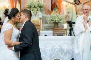 Создать мем: свадьба по христиански, венчание во франции, свадьба свадьба