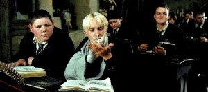 Создать мем: harry potter draco malfoy, гарри поттер, драко предлагает гарри дружбу