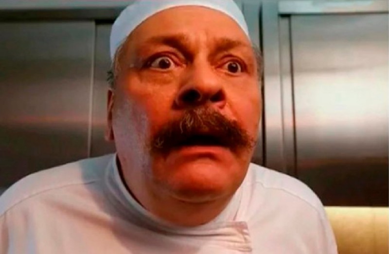 Create meme: Viktor Barinov , black fryer 1999, chef kitchen TV series