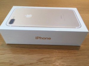 Создать мем: iphone 8, ıphone 7 plus, iphone 7 plus 256 gb