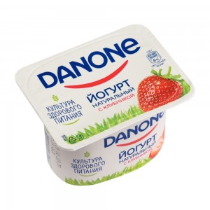 Создать мем: густые йогурты марки, йогурт данон творожный, йогурт данон клубничный