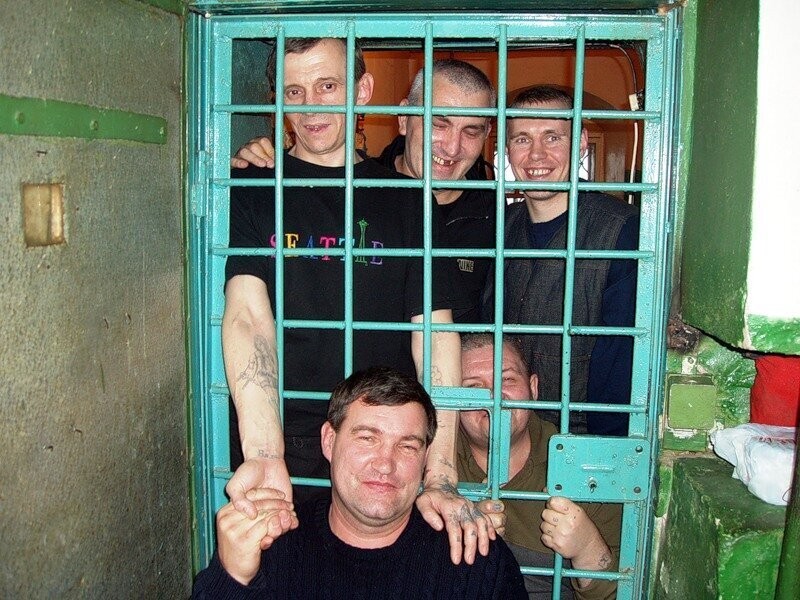 Create meme: prison area, buzova and a clip with prisoners, remand
