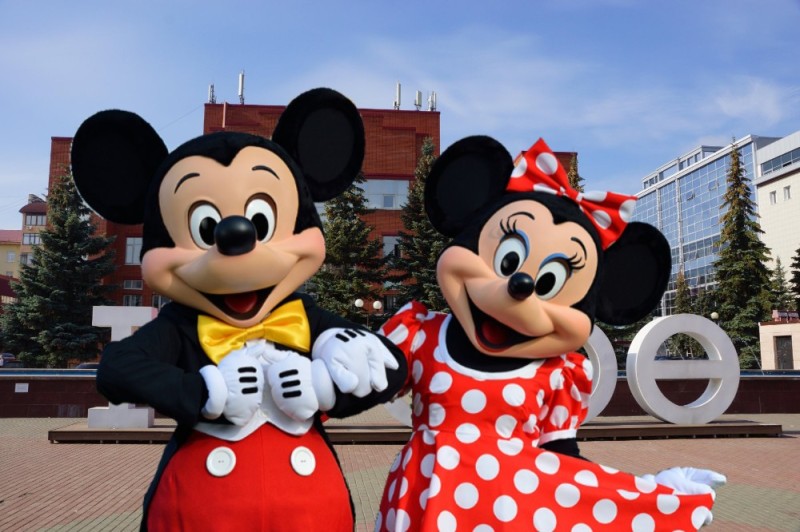 Create meme: Mickey mouse , Mickey and Minnie mouse , the first mickey mouse