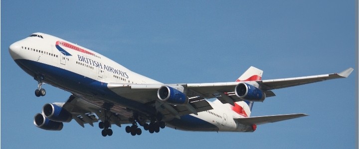 Создать мем: боинг 747 british airways, боинг 747 400, boeing 747-8