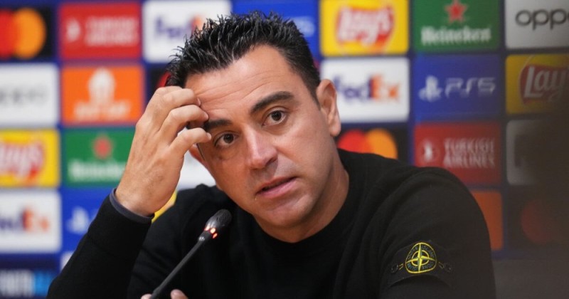 Create meme: male , the coach of Barcelona , xavi barcelona