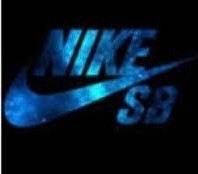 Создать мем: nike sb logo, роблокс t shirt nike, фон найк