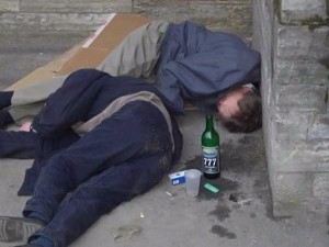 Create meme: homeless drunks death photo, drunks photos demotivators, photos alcoholic with a bottle