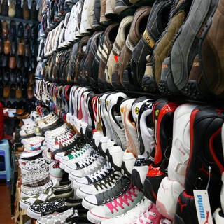 Create meme: sneakers for a billion rubles, chinese shoes market, shoes 