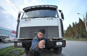 Create meme: truckers, the truck, the driver of the truck
