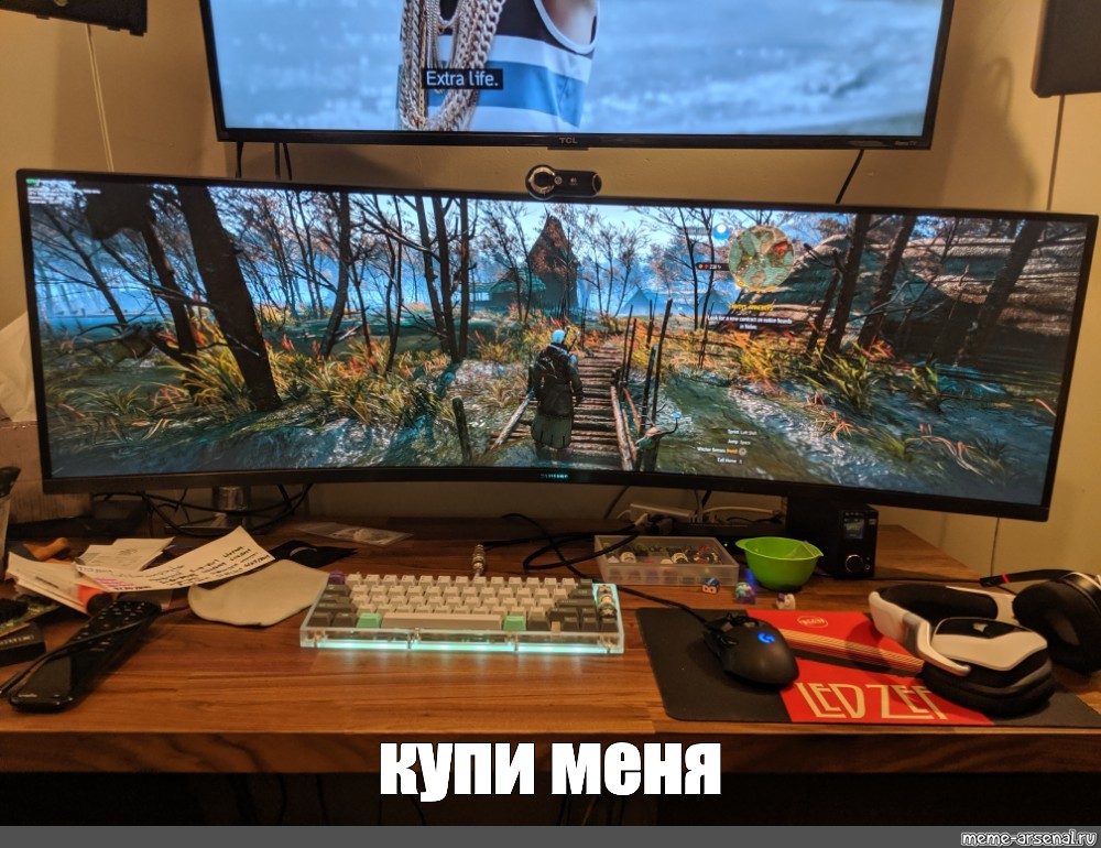 Играть на мониторе. Монитор Titan Army 2k200hz. Три монитора. ПК С 3 мониторами. Игровой компьютер с 3 мониторами.