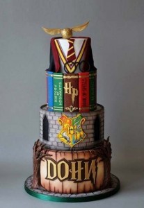 Create meme: cake Harry Potter puffenduya, cake Harry Potter png, cake Harry Potter Hogwarts