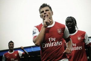 Create meme: Andrey Arshavin, London Arsenal, he's a legend