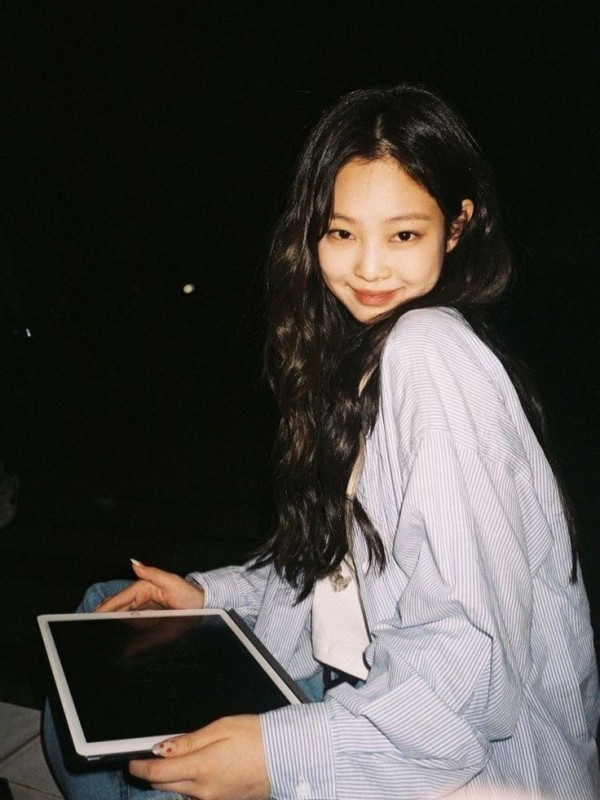 Создать мем: jennie black pink, kim jennie, jenny kim