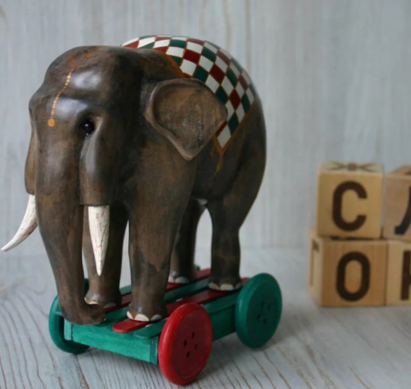 Create meme: wooden elephant toy, wooden elephant statuette, wooden toys