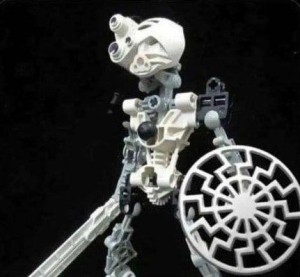 Create meme: bionicle copaca 2001, white copac bionicle, lego bionicle