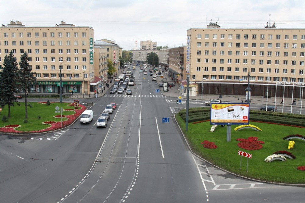 Красногвардейская пл. Красногвардейский район Охта. Красногвардейский район Санкт-Петербурга Охта. Площадь Красногвардейского района Санкт-Петербурга. Красногвардейская площадь и Среднеохтинский проспект.