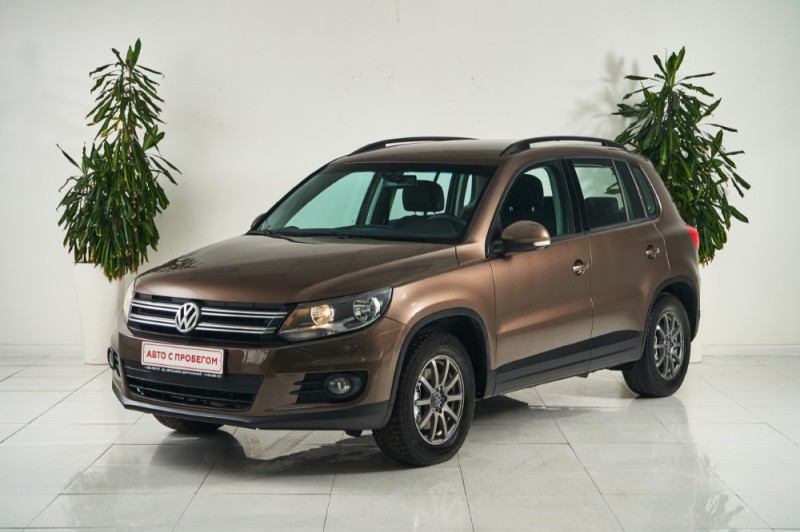 Создать мем: Volkswagen Tiguan I Рестайлинг, volkswagen tiguan 2015, volkswagen tiguan 1