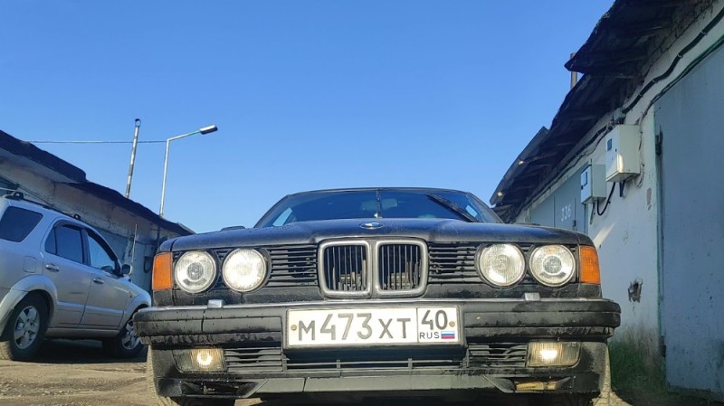 Создать мем: бмв е34 свет, bmw 3 series 1990, бмв е 34 525