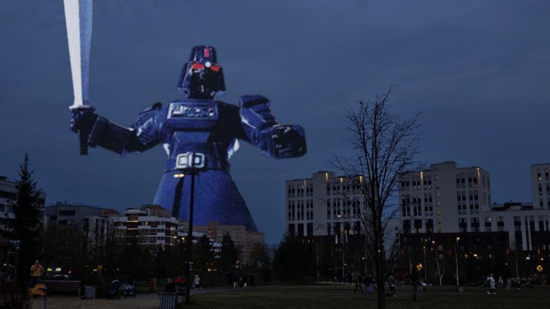 Создать мем: музей трансформеров в москве, памятник гигантский робот гандаму, гигантский робот