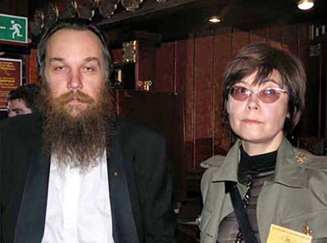 Create meme: Evgeniya Debryanskaya and Alexander Dugin, Dugin, Alexander gelevich, dugin and his wife