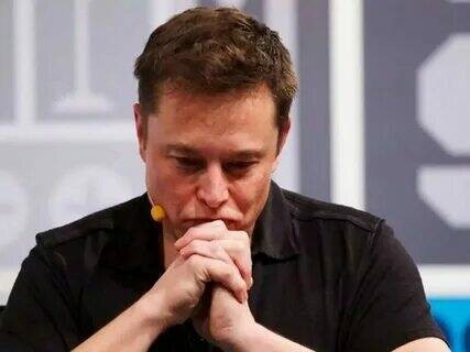 Create meme: Elon musk is sad, elon musk 2022, elon musk tesla