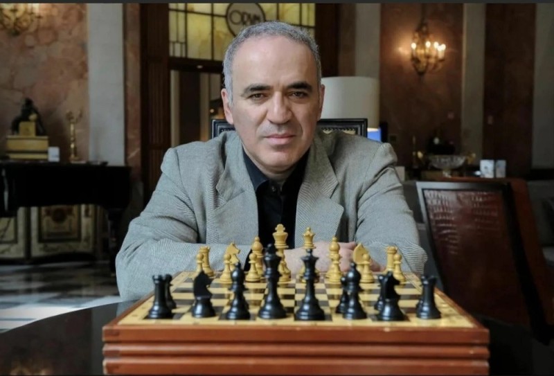 Create meme: Garry Kasparov , Kasparov is a chess player, Kasparov Garry