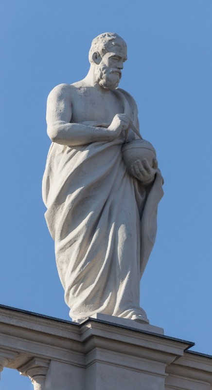 Create meme: anaxagoras statue, herodotus statue in vienna,, Herodotus statue