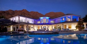 Create meme: huge Villa in Spain, luxury Villa, Villa with pool photos