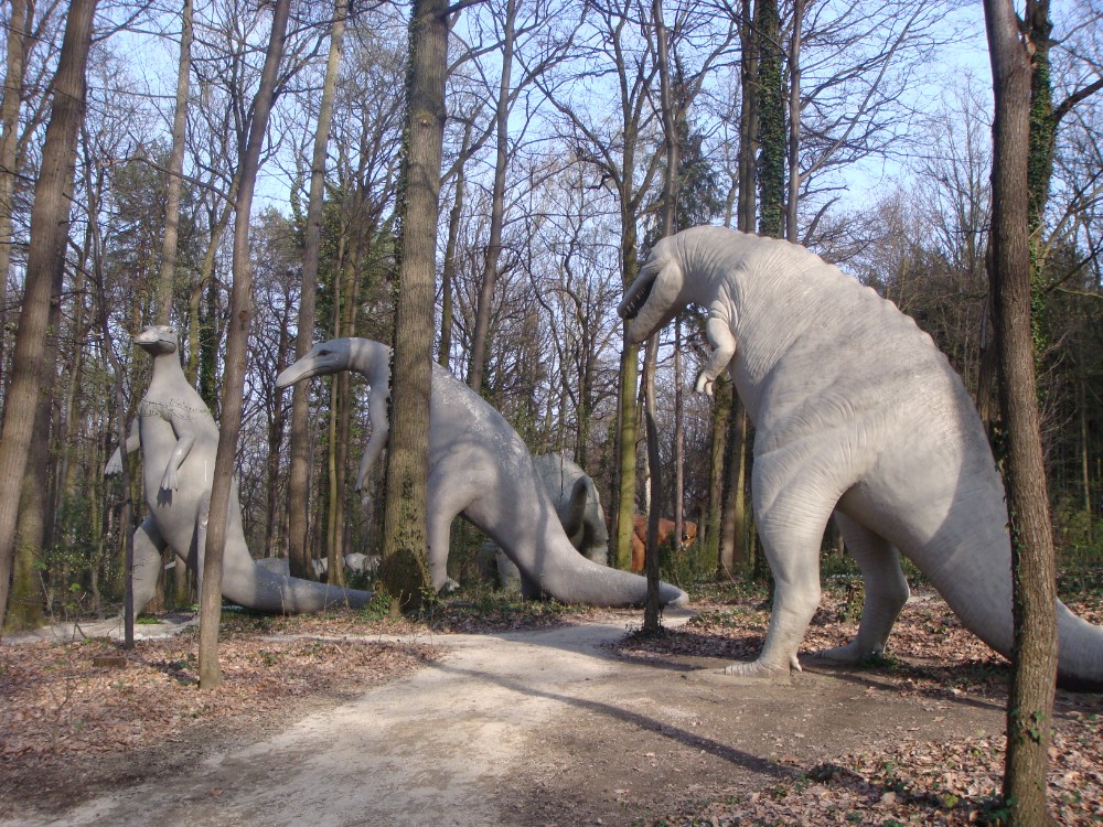 Create meme: dinosaur Park Novosibirsk Zoo, Dinosaur Valley Park, In Texas, Dinosaur Valley Park, about