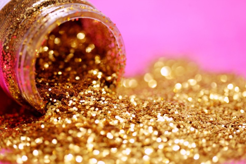 Create meme: golden glitter background, sequins, gold sequins