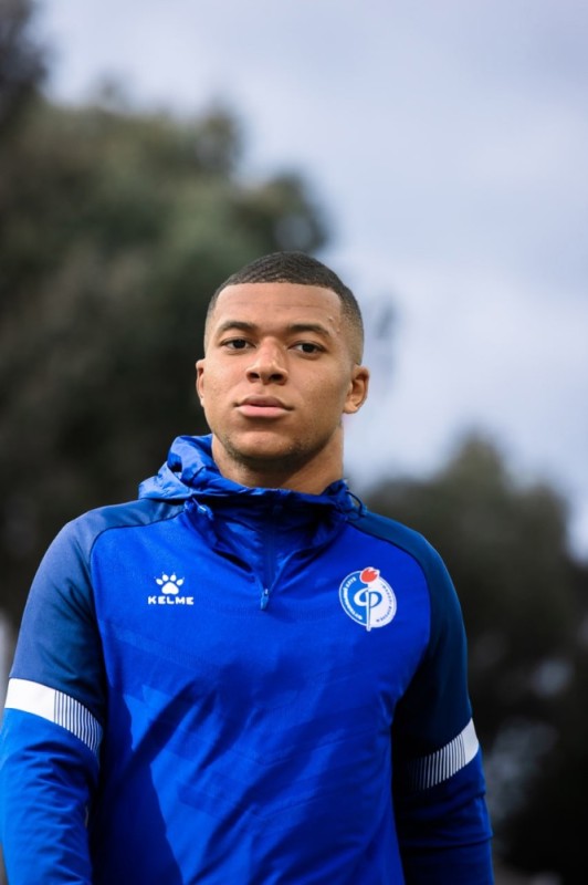 Create meme: Kilian mbappe , mbappe , Mike mbappe