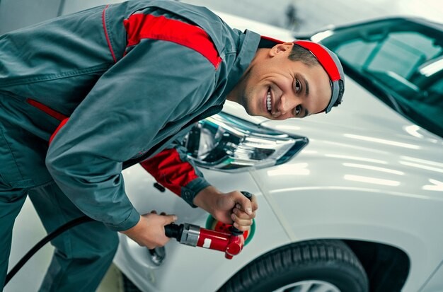 Create meme: repair machine, polishing a car, car polishing