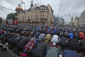 Create meme: bayran Sasha man, namaz time AIT namaz Moscow, time of prayer today in Grozny in 2018